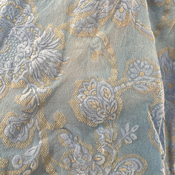 Light blue petite blouse beautiful print & long wide sleeves made in France - Picture 3 of 5